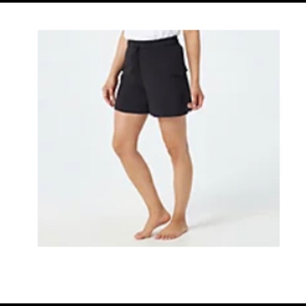 Black soft knit cargo pocket anybody short